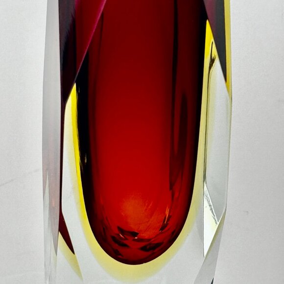 Faceted Mandruzzato Murano Sommerso 6.75" Glass Vase by Flavio Poli for Seguso - Picture 4 of 16
